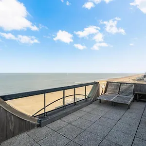 Penthouse App Met Imposant & Eindeloos Zeezicht Apartment Middelkerke